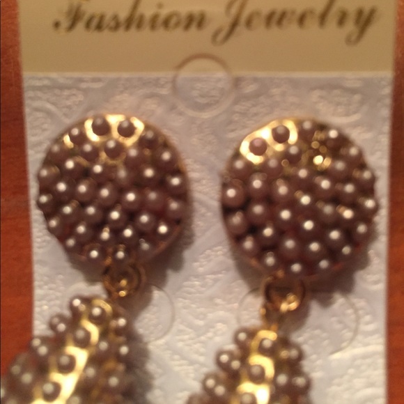 Tassel beaded statement earrings - Picture 4 of 4