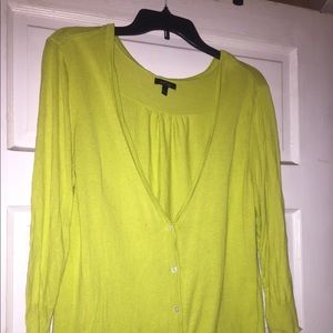 Adorable lime green sweater