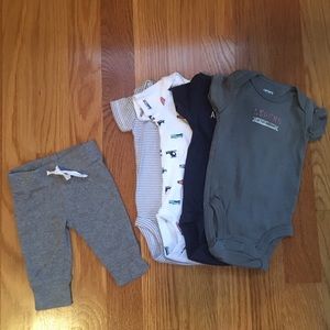2 for $10 Carter’s newborn shirt set