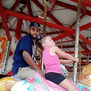 Meet your Posher, Alvaro