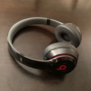 Beats by Dre Wireless Bluetooth Headphones
