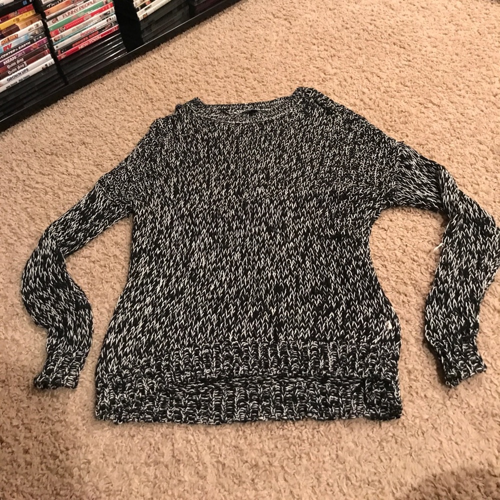American Eagle knit sweater!