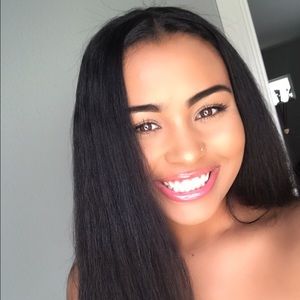 Meet your Posher, Derica