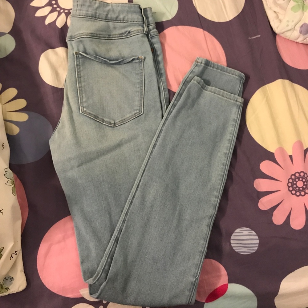 Abercrombie & Fitch Jean Leggings size 4