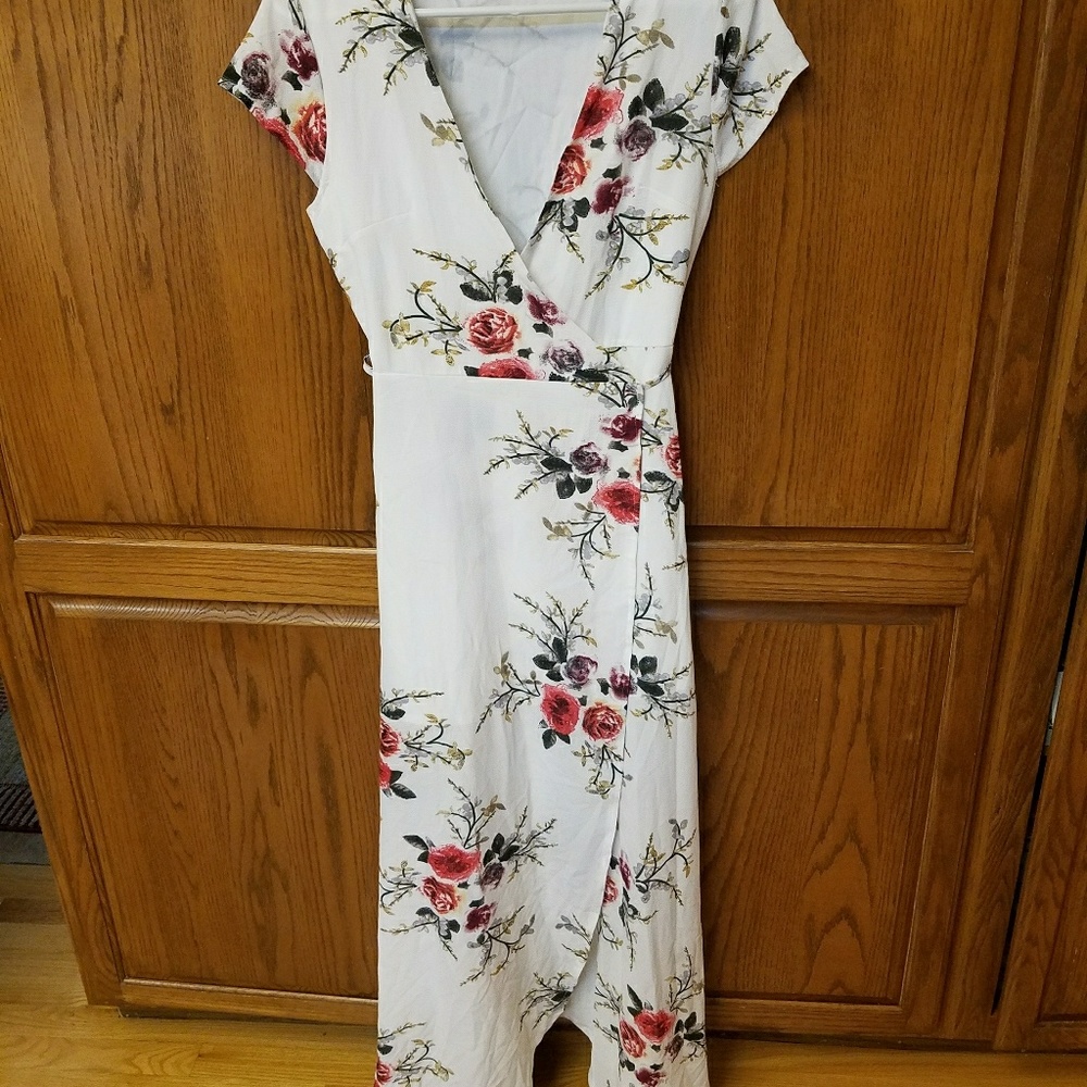 Floral Wrap Dress-NWOT