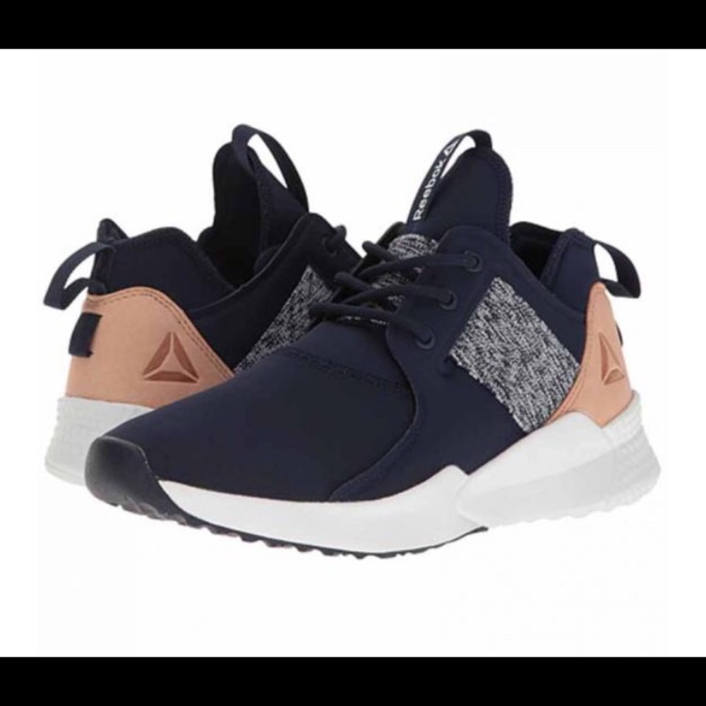 Reebok Pilot 1.0 Women’s size 11