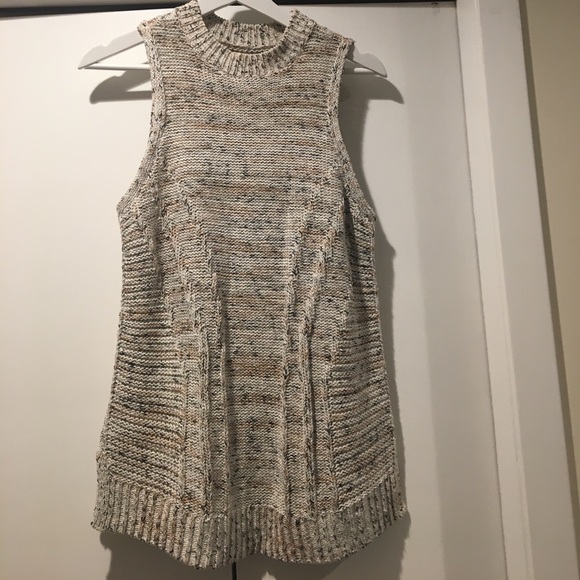 LOFT Sleeveless Sweater - Picture 2 of 5