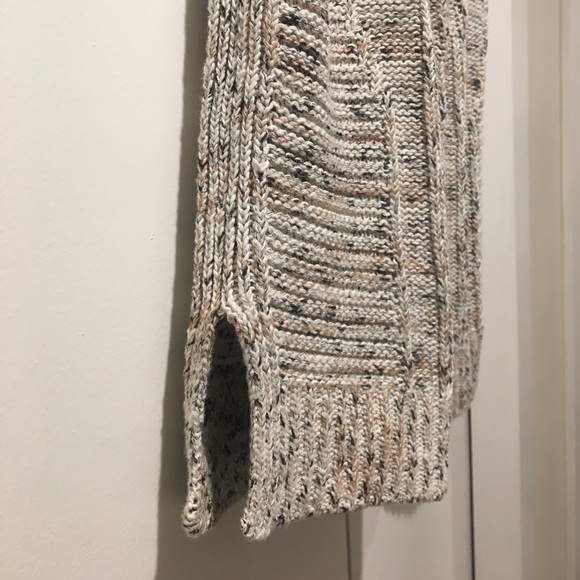 LOFT Sleeveless Sweater - Picture 3 of 5