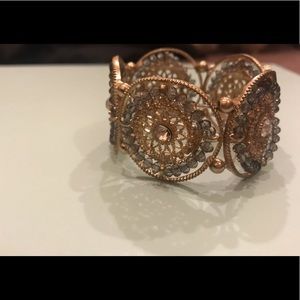 Bracelet and necklace combo both new condition!