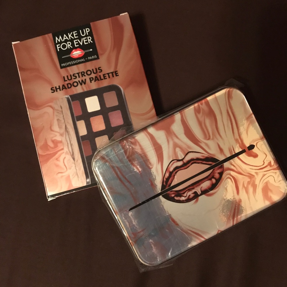 Makeup Forever "Lustrous" palette