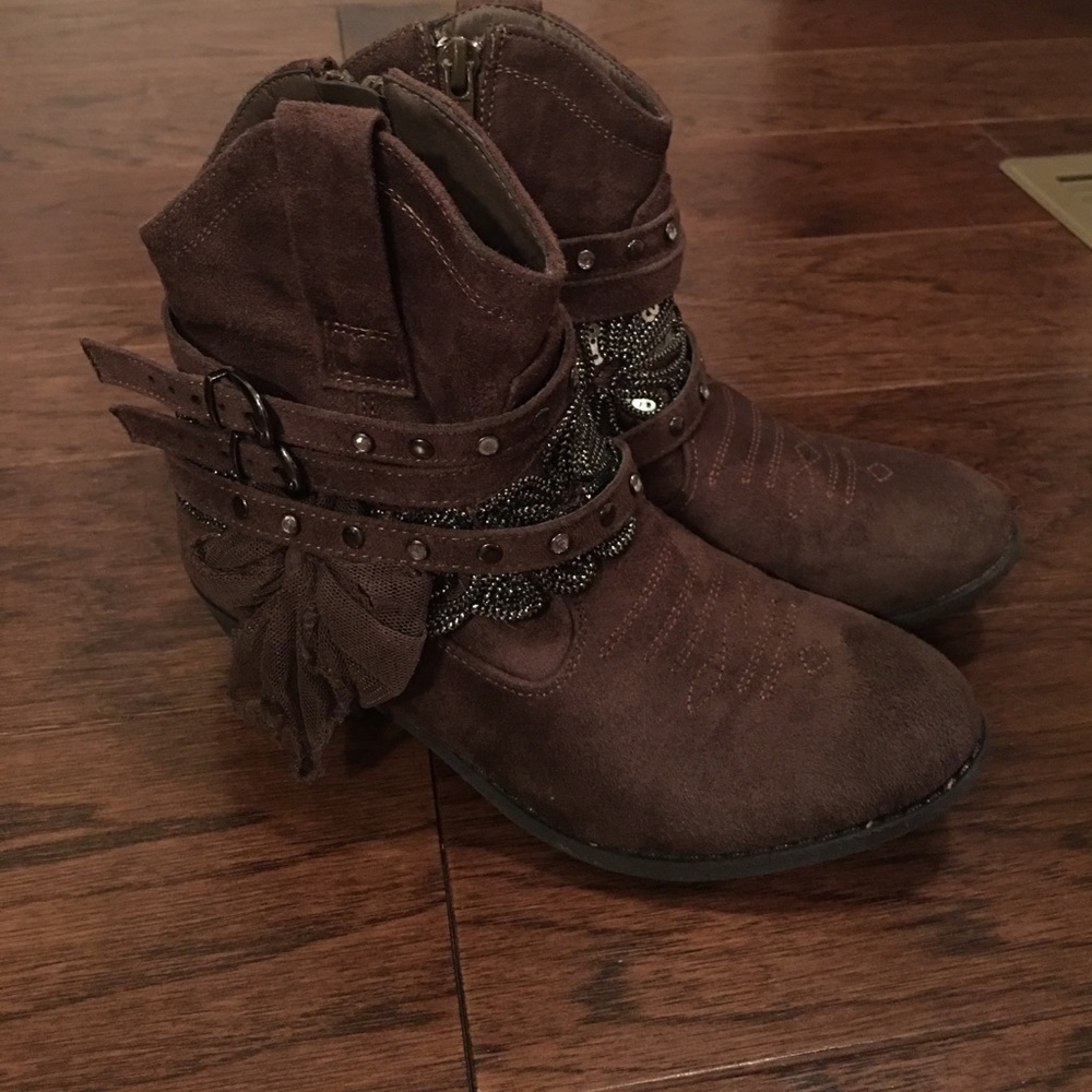 Not rated girls bootie