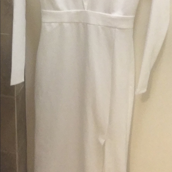 Long white dress - Picture 6 of 8