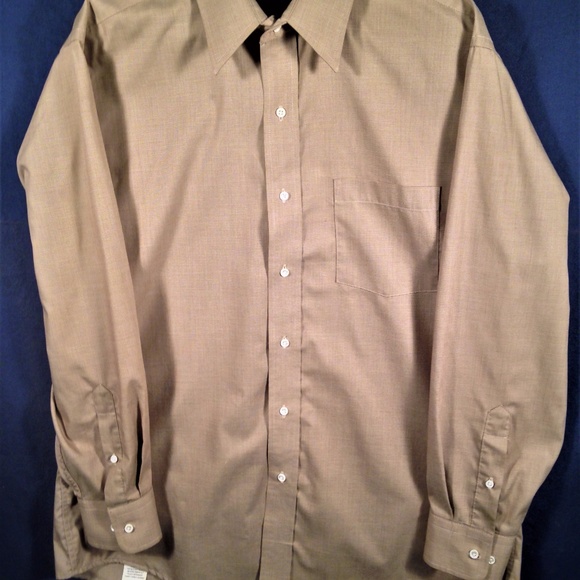 *SOLD*Claybrooke Solid Tan Button Down Shirt - Picture 7 of 8
