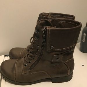 Guess combat boots