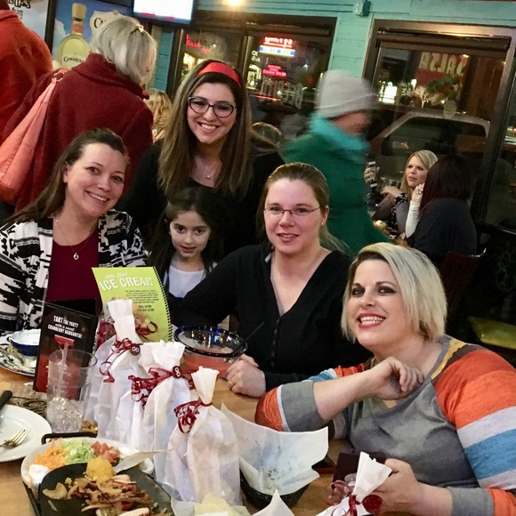 12/6/17 Sioux Falls Posh N Sip