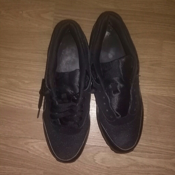 All Black Air Max MEN'S 8 WOMEN'S 9.5 - Picture 3 of 4