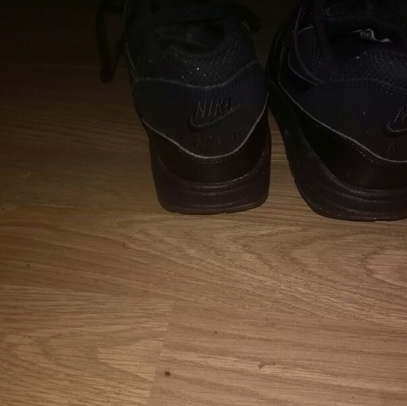 All Black Air Max MEN'S 8 WOMEN'S 9.5 - Picture 4 of 4