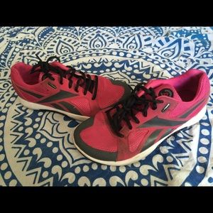 Reebok u-form Nano 2.0 size 7.5