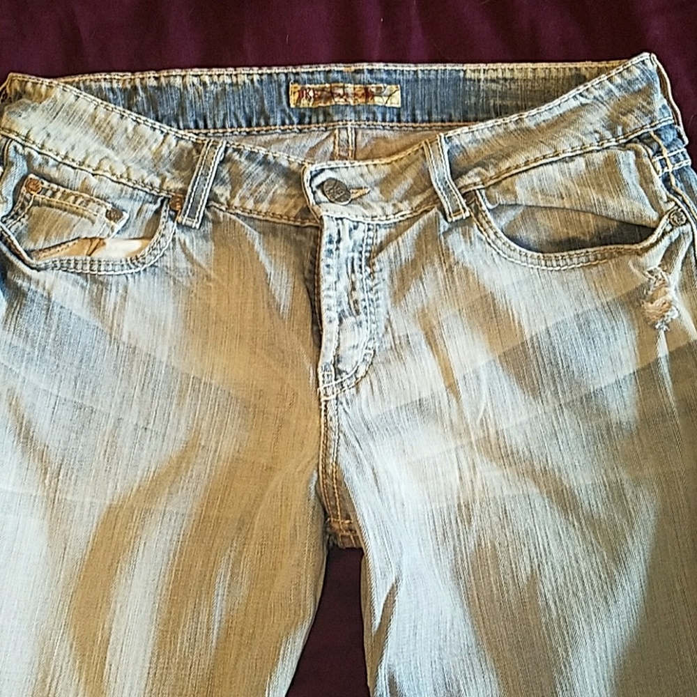BKE JEANS  (culture)
