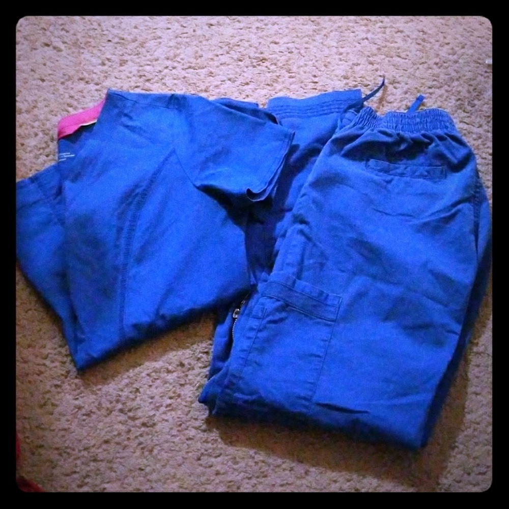 Beyond scrubs set