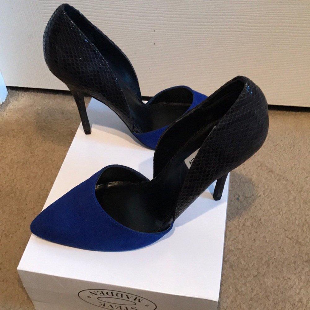 Steve Madden suede/print heels "giddy"