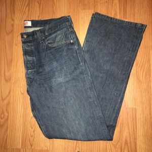 Levi 501 blue jeans