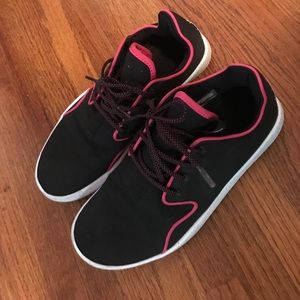 Girls Jordan Sneakers Size 5