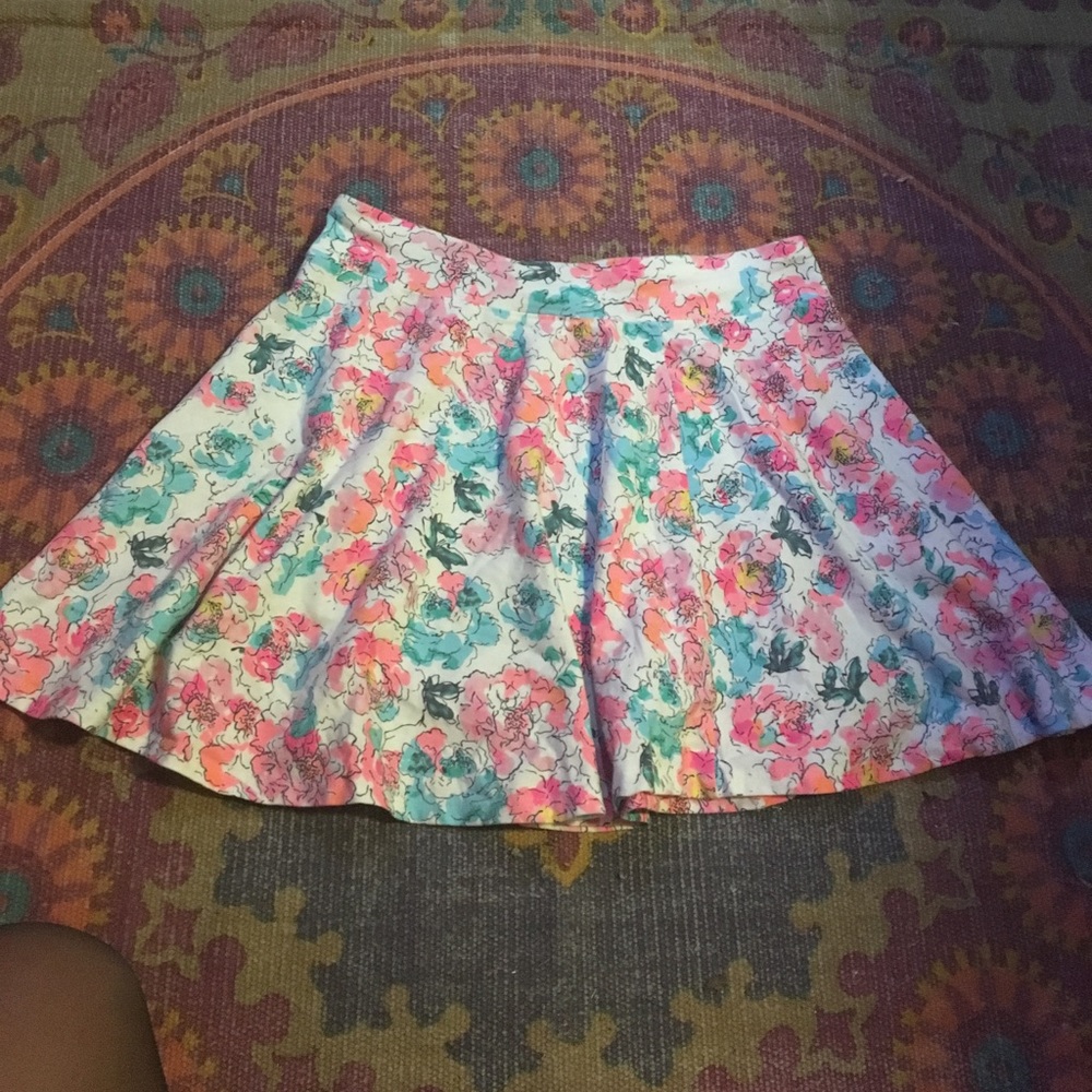 Cute flower skirt