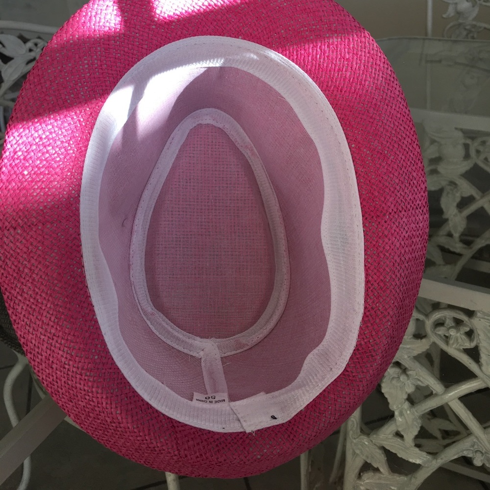 Pink hat - Picture 2 of 3