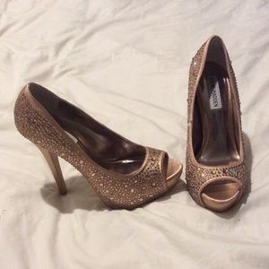 Steve Madden Cecile rose gold heels