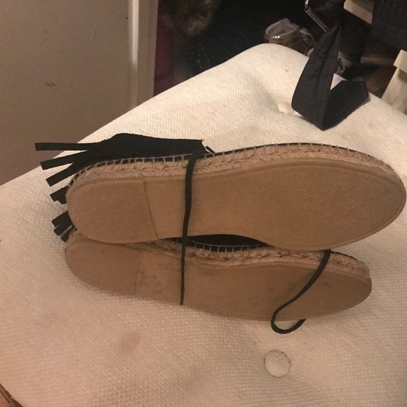 Saint Laurent high-top fringe espadrilles - Picture 4 of 4