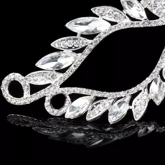 🍾Stunning jeweled mask ! Fun for NEW YEARS EVE 🎊 - Picture 2 of 2