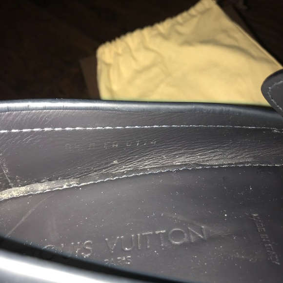 Used but in great condition louis vuitton main image 4