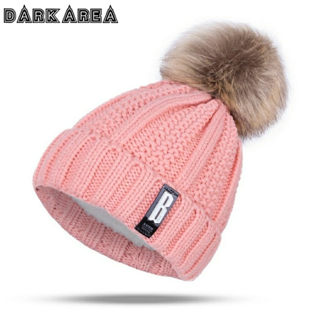Pink knitted beanie with pouf - Picture 1 of 1
