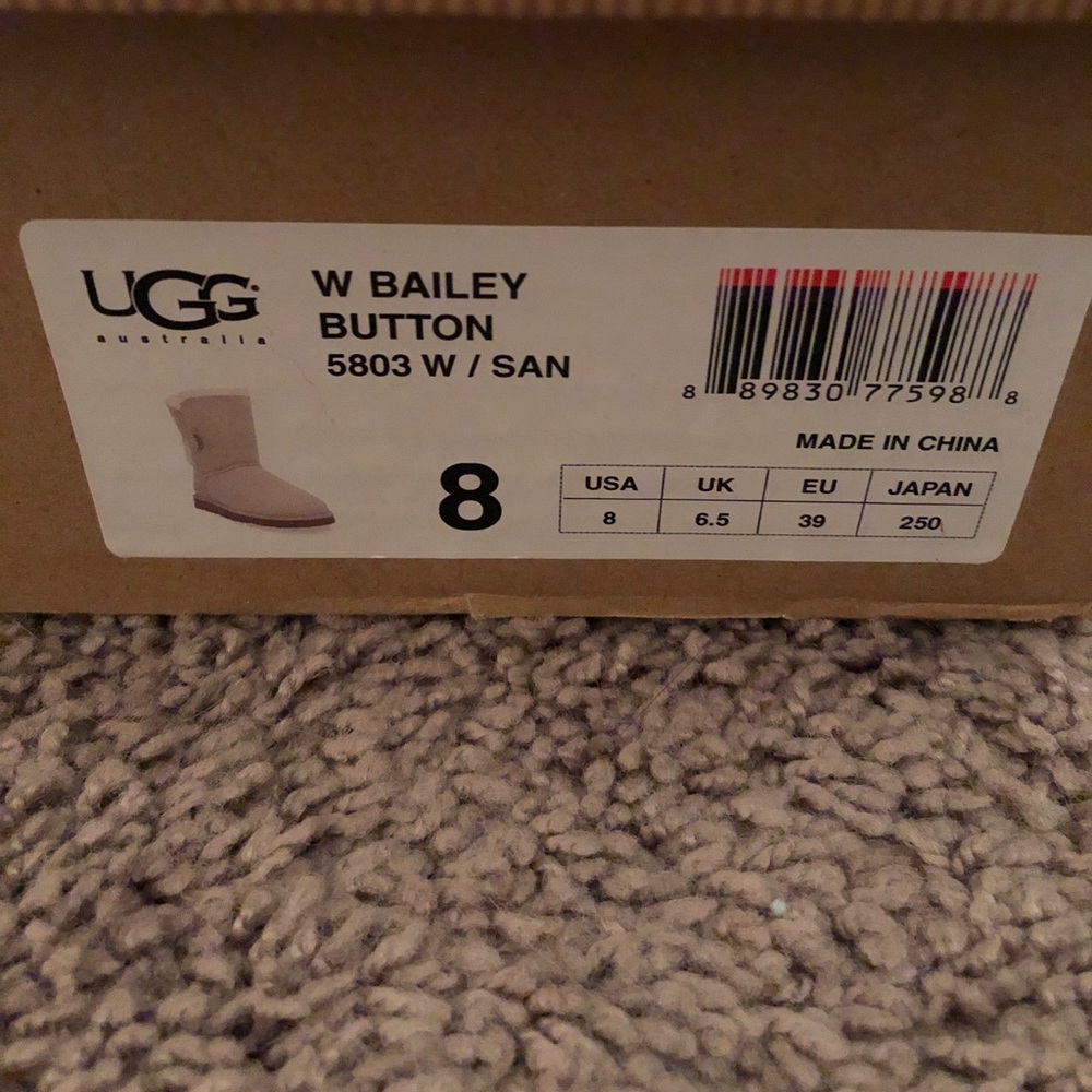 Bailey Button Ugg - image 5