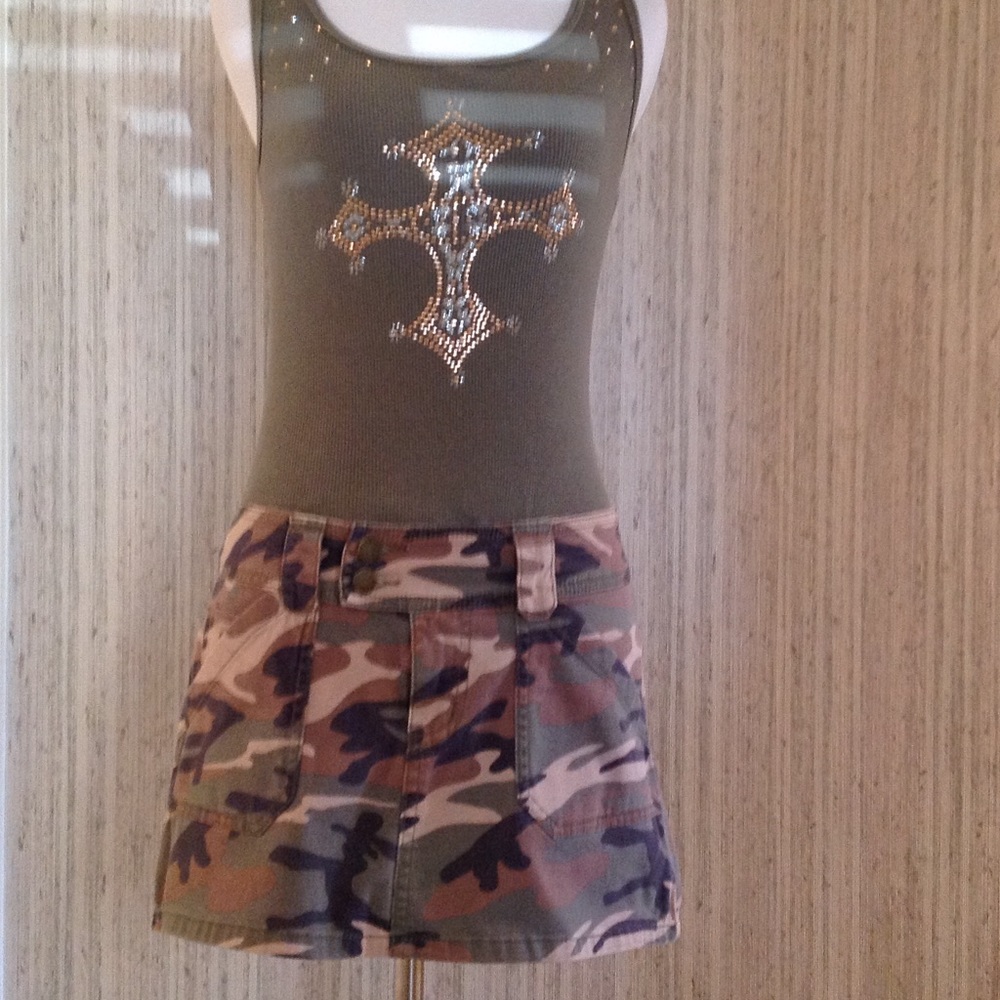 Forever 21 Camo Miniskirt Sz M