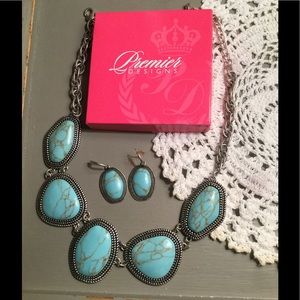 Premier Designs Turquoise Necklace and Earrings