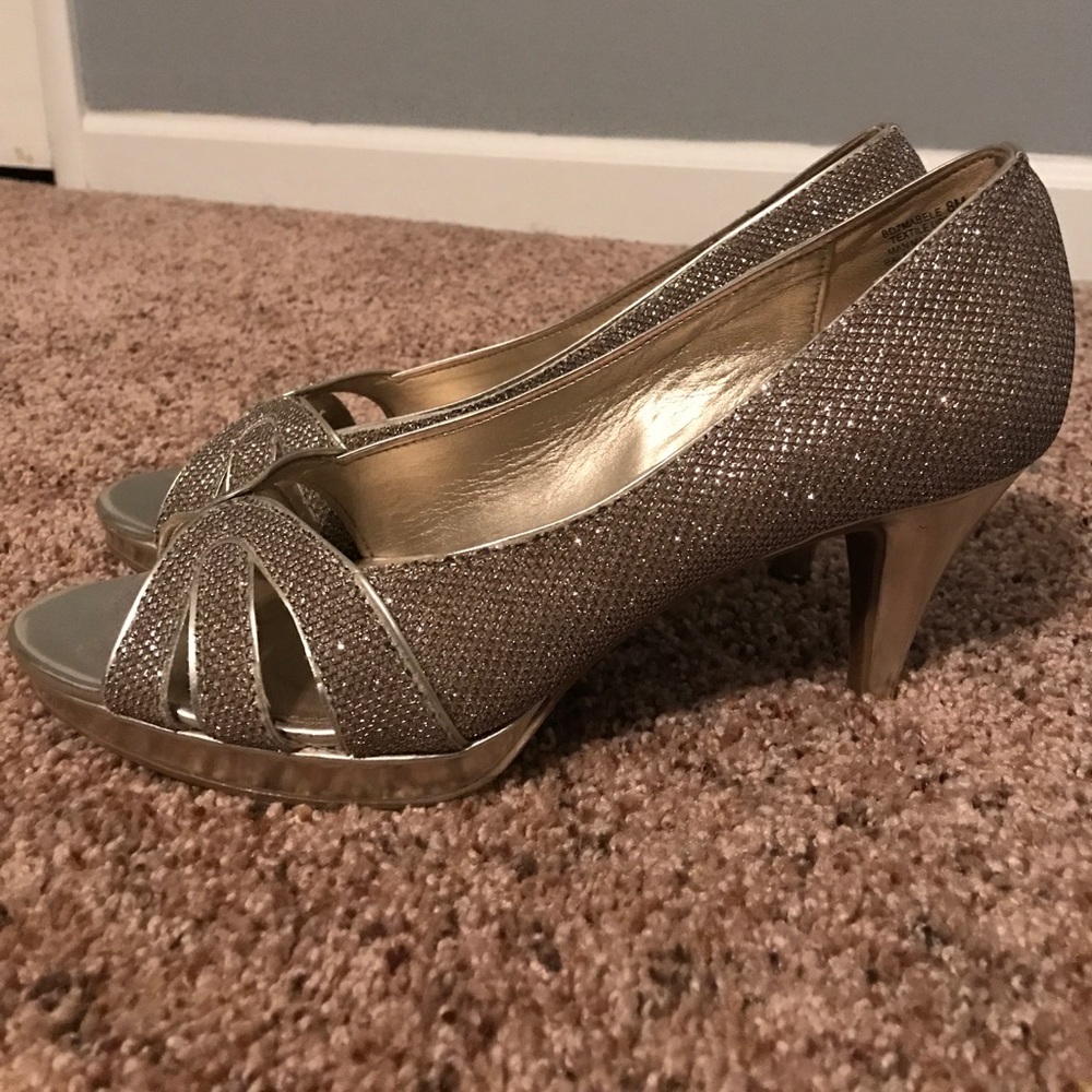 Bandolino Shimmer Heels