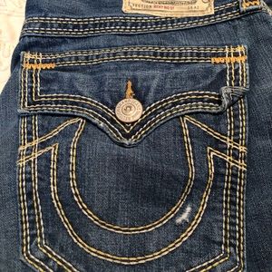 Men’s True Religion 36 x 28 professionally hemmed