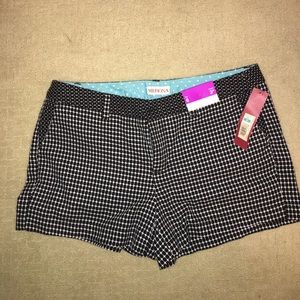 black fun patterned shorts