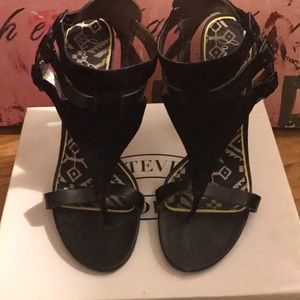Black Sam Edelman heels
