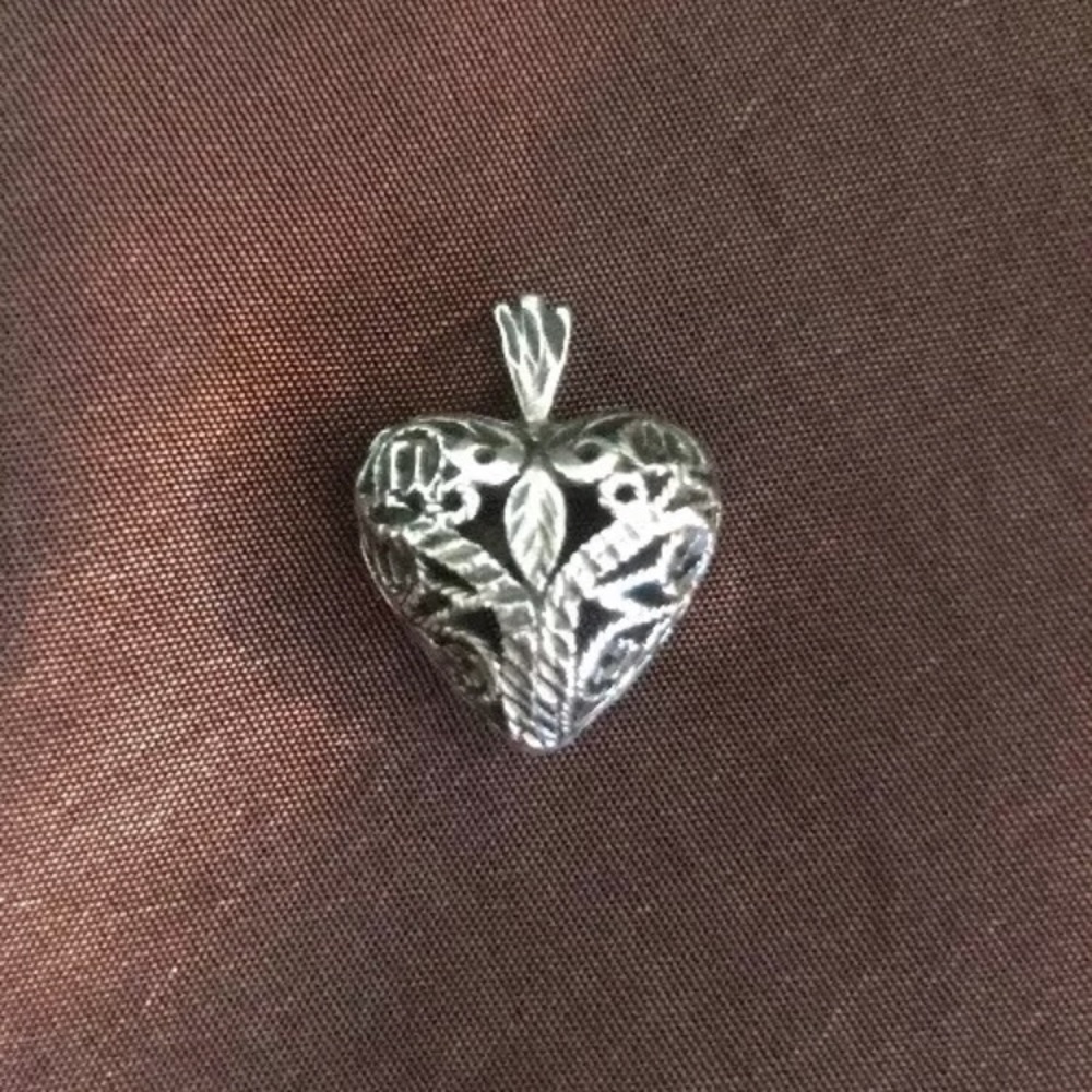 Vintage Silver Victorian Filigree Heart Pendant