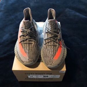 Beluga Yeezy size 11, 10.5, 10