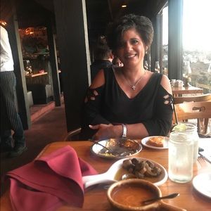 Meet your Posher, Chrissy