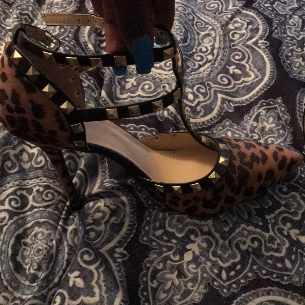 Leopard heels