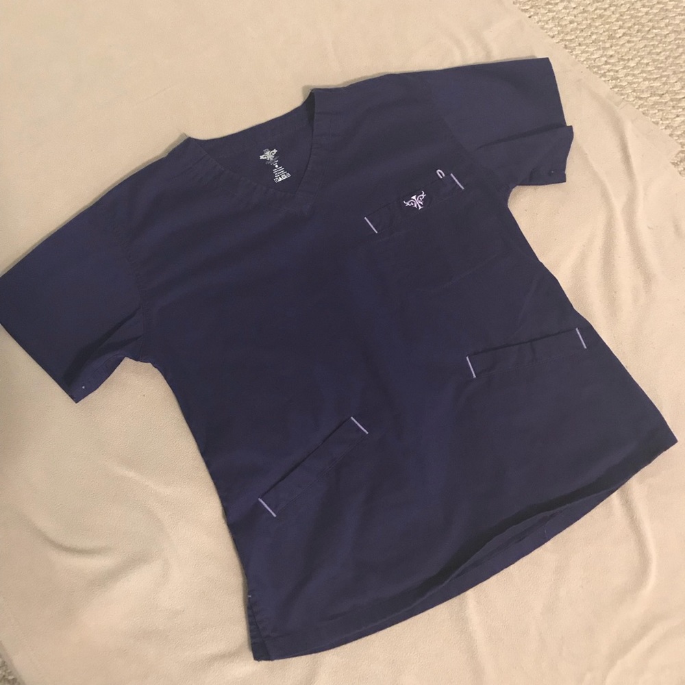 Plum & Lilac Peaches Med Couture Scrub Shirt