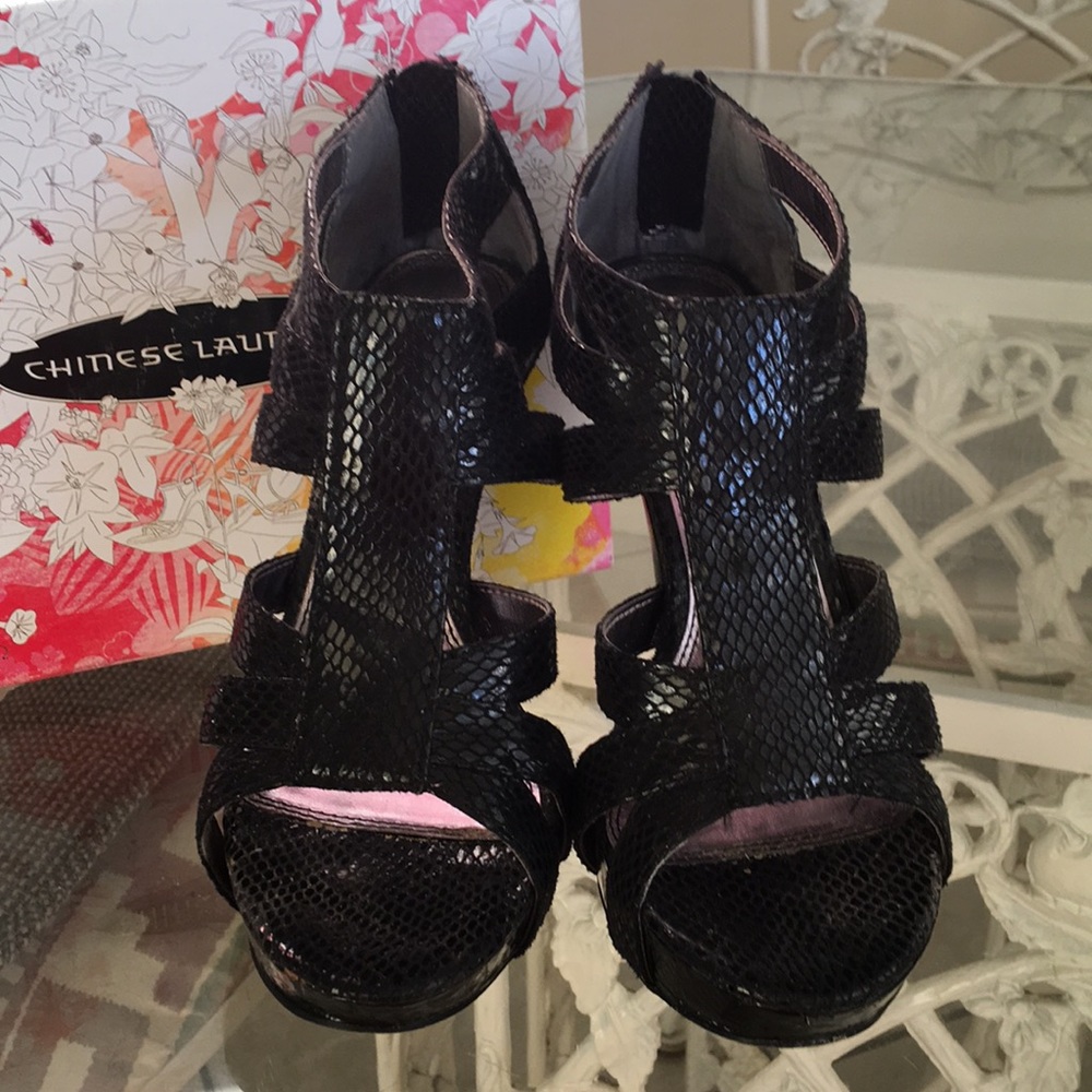 Chinlee Laundry Platform Sandal