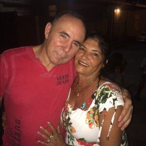 Meet your Posher, Juan