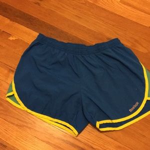 Reebok shorts size small