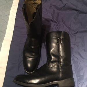 Gorgeous Black Justin Cowboy Boots. Worn once!!